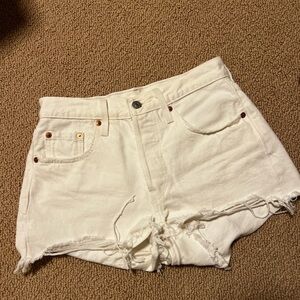 Levi’s shorts